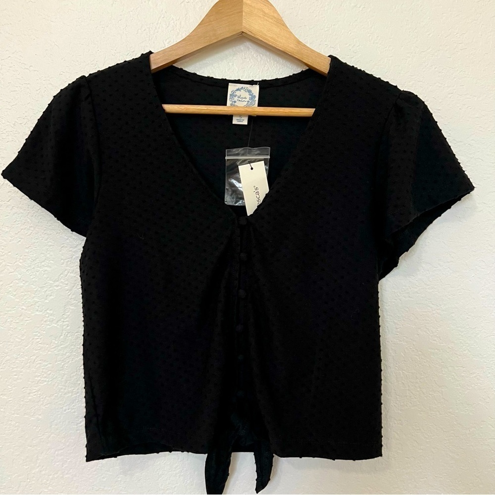 2/$30 Blue Rain cropped polka dot black button down top from Francesca’s